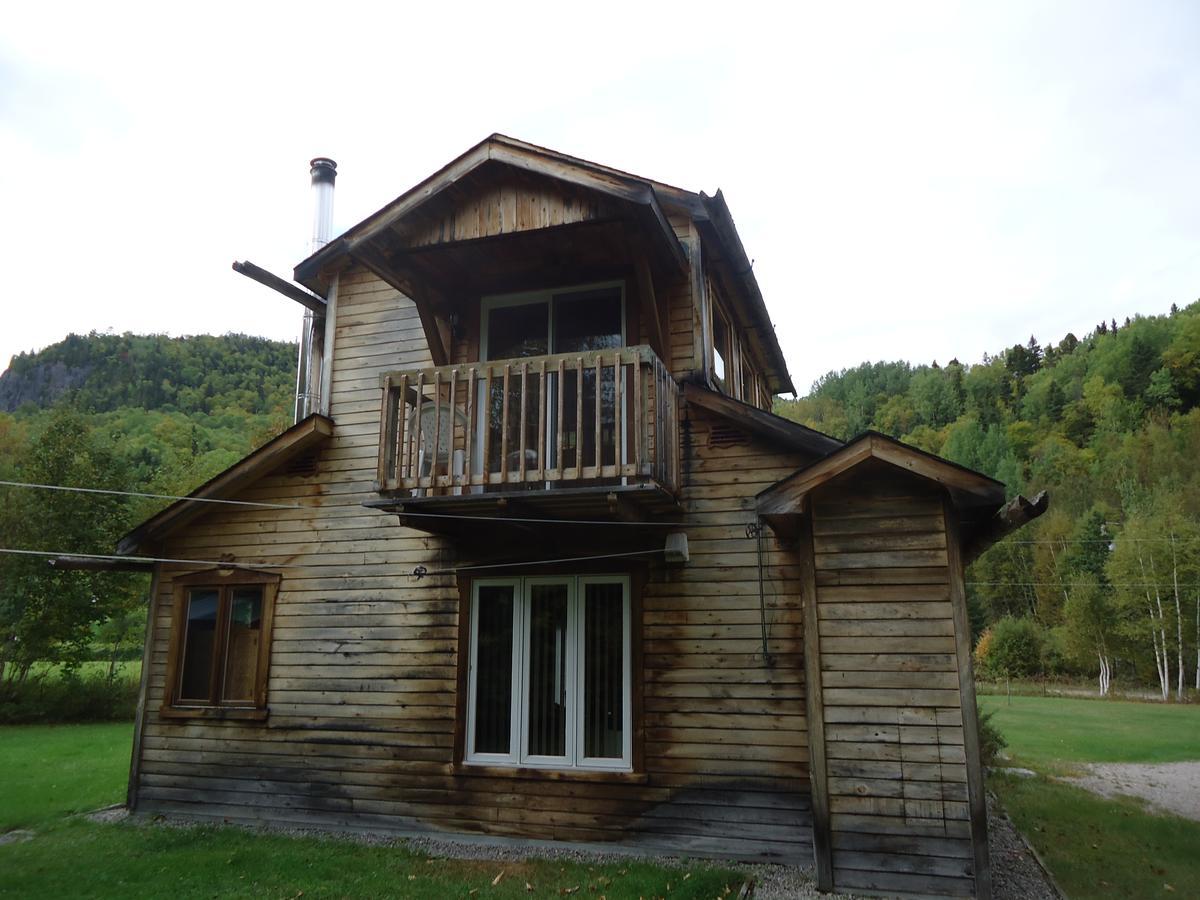 Chalet Saint-Thomas LʼAnse-Saint-Jean Zewnętrze zdjęcie