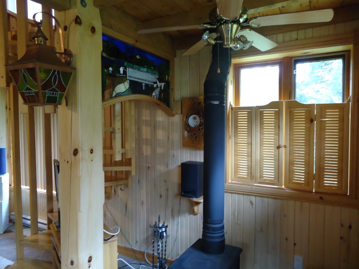 Chalet Saint-Thomas LʼAnse-Saint-Jean Zewnętrze zdjęcie